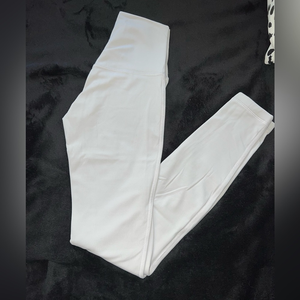 Size 2, Lululemon Align Leggings 28in, Color: Chrome